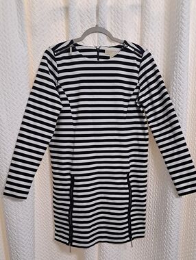 Michael Kors Black and White Striped Long Sleeve Shift Dress
